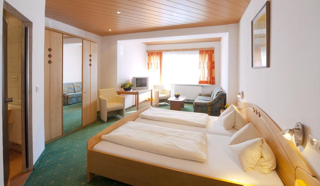 Clubhotel ゲッツェンス 部屋 写真